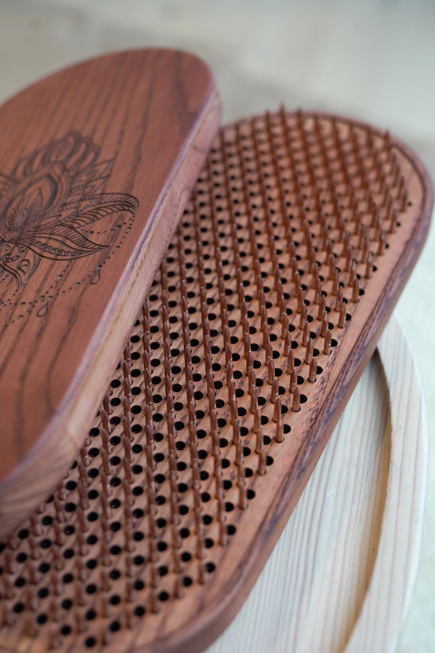 Premium Sadhu Brett aus Natureiche, Akupressur-Sadhu Board aus Holz mit Kupfer- oder verzinkten Nägeln für Anfänger 8mm, 10mm oder 12mm