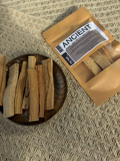 Grünes Palo Santo Räucherholz (3-4 Stück) 25 g